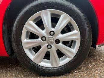 Toyota Yaris 1.33 Dual VVT-i TR MultiMode Euro 4 (s/s) 3dr