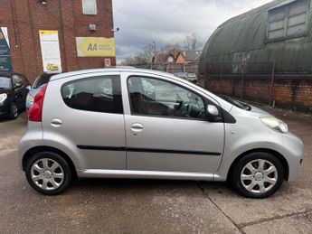 Peugeot 107 1.0 12V Urban 2 Tronic Euro 4 5dr