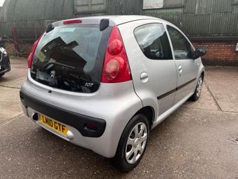 Peugeot 107 1.0 12V Urban 2 Tronic Euro 4 5dr