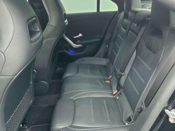 Mercedes-Benz CLA 1.3 CLA180 AMG Line (Premium Plus 2) Coupe 7G-DCT Euro 6 (s/s) 4