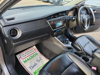 Toyota Auris 1.8 VVT-h Excel CVT Euro 5 (s/s) 5dr