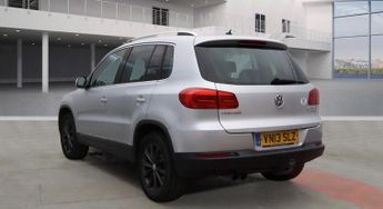 Volkswagen Tiguan 2.0 TDI BlueMotion Tech SE DSG 4WD Euro 5 (s/s) 5dr