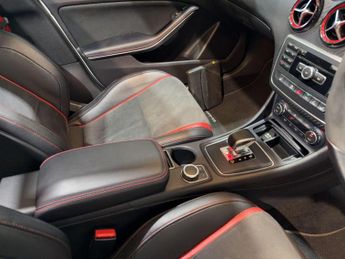 Mercedes-Benz A Class 2.0 A45 AMG SpdS DCT 4MATIC Euro 6 (s/s) 5dr