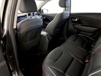 Kia Niro 64kWh 4+ SUV 5dr Electric Auto (201 bhp)