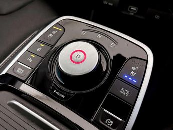 Kia Niro 64kWh 4+ SUV 5dr Electric Auto (201 bhp)
