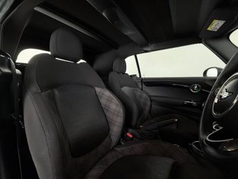 MINI Convertible 1.5 Cooper Auto Euro 6 (s/s) 2dr