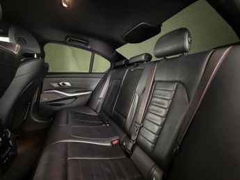 BMW 3 Series 2.0 320d M Sport Auto Euro 6 (s/s) 4dr