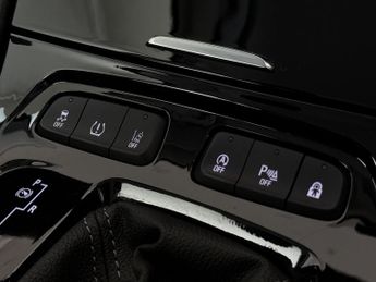 Vauxhall Grandland X 1.2 Turbo SE Auto Euro 6 (s/s) 5dr