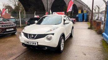 Nissan Juke 1.6 Acenta Premium CVT Euro 5 5dr