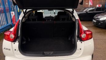 Nissan Juke 1.6 Acenta Premium CVT Euro 5 5dr