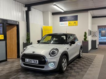 MINI Hatch 1.5 Cooper Classic Steptronic Euro 6 (s/s) 3dr