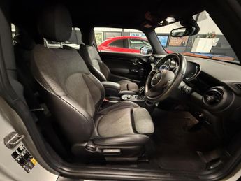 MINI Electric Hatch Cooper SE 32.6kWh Level 2 Auto 3dr