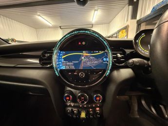 MINI Electric Hatch Cooper SE 32.6kWh Level 2 Auto 3dr