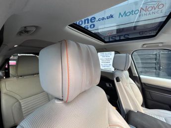 Land Rover Discovery 3.0 TD V6 HSE Luxury Auto 4WD Euro 6 (s/s) 5dr