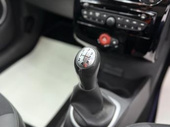 Renault Clio 1.2 Dynamique TomTom Euro 5 5dr