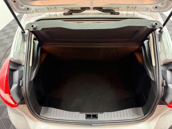 Ford Focus 1.6 Titanium Euro 5 5dr