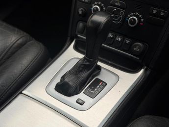 Volvo XC90 2.4 D5 SE Geartronic 4WD Euro 5 5dr