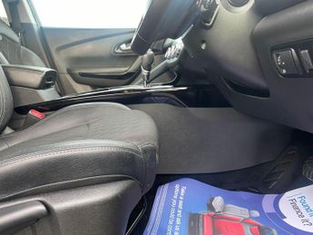 Renault Kadjar 1.5 Blue dCi Iconic SUV 5dr Diesel EDC Euro 6 (s/s) (115 ps)