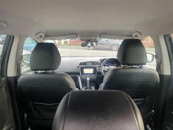 Renault Kadjar 1.5 Blue dCi Iconic SUV 5dr Diesel EDC Euro 6 (s/s) (115 ps)