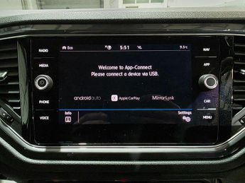 Volkswagen T-Roc 1.5 TSI EVO R-Line DSG Euro 6 (s/s) 5dr