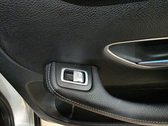 Mercedes-Benz GLC 2.1 GLC250d AMG Line (Premium Plus) G-Tronic 4MATIC Euro 6 (s/s)