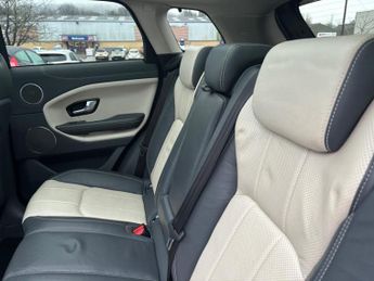 Land Rover Range Rover Evoque 2.0 TD4 SE Tech Auto 4WD Euro 6 (s/s) 5dr