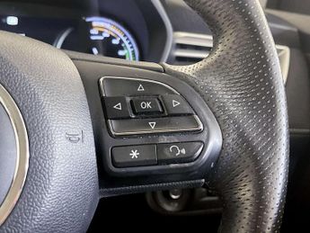 MG MG5 61.1kWh Exclusive Long Range Estate 5dr Electric Auto (156 ps)