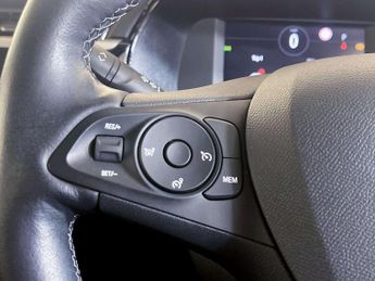 Vauxhall Corsa Electric 50kWh SE Nav Premium Hatchback 5dr Electric Auto (7.4Kw Charger)