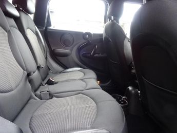 MINI Countryman 2.0 Cooper D Auto ALL4 Euro 5 5dr