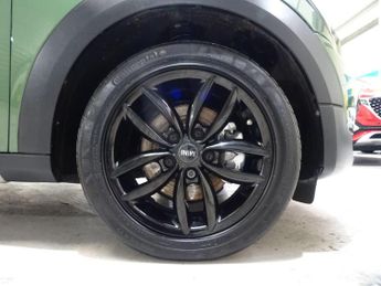 MINI Countryman 2.0 Cooper D Auto ALL4 Euro 5 5dr