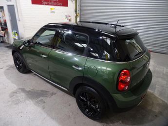 MINI Countryman 2.0 Cooper D Auto ALL4 Euro 5 5dr