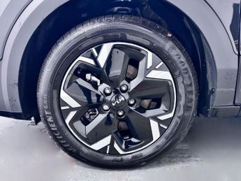 Kia Niro 64.8kWh 2 SUV 5dr Electric Auto (201 bhp)