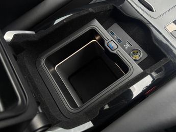 Land Rover Range Rover 4.4 SD V8 Autobiography Auto 4WD Euro 6 (s/s) 5dr