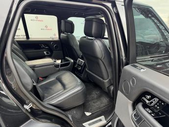 Land Rover Range Rover 4.4 SD V8 Autobiography Auto 4WD Euro 6 (s/s) 5dr