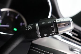 Jaguar F-PACE 2.0 P250i R-Dynamic S Auto AWD Euro 6 (s/s) 5dr