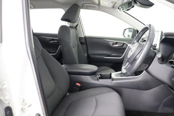 Toyota RAV4 2.5 VVT-h Design CVT Euro 6 (s/s) 5dr