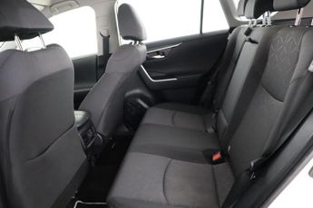 Toyota RAV4 2.5 VVT-h Design CVT Euro 6 (s/s) 5dr