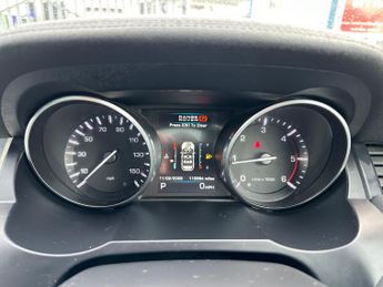 Land Rover Range Rover Evoque 2.2 SD4 Pure Auto 4WD Euro 5 5dr