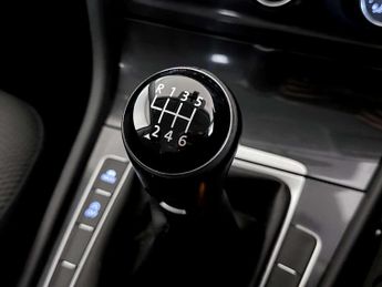 Volkswagen Golf 1.4 TSI SE Nav Hatchback 5dr Petrol Manual Euro 6 (s/s) (125 ps)