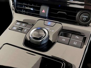 Subaru Solterra 71.4kWh Limited SUV 5dr Electric Auto AWD (218 ps)