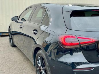 Mercedes-Benz A Class 1.5 A180d Sport (Executive) 7G-DCT Euro 6 (s/s) 5dr
