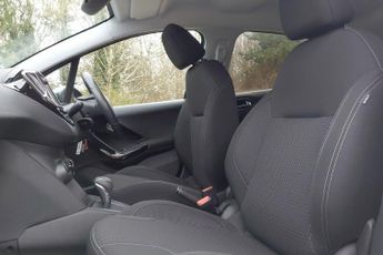 Peugeot 208 1.2 PureTech Allure EAT Euro 6 (s/s) 5dr
