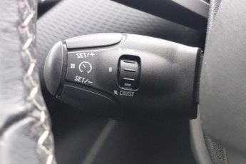 Peugeot 208 1.2 PureTech Allure Hatchback 5dr Petrol EAT Euro 6 (s/s) (110 p