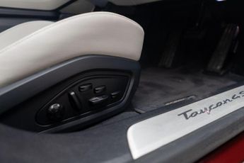 Porsche Taycan Performance Plus 93.4kWh 4S Cross Turismo Auto 4WD 5dr