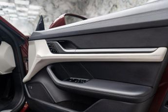 Porsche Taycan Performance Plus 93.4kWh 4S Cross Turismo Auto 4WD 5dr