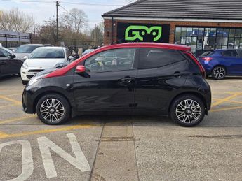 Toyota AYGO 1.0 VVT-i x-clusiv x-shift Euro 6 5dr