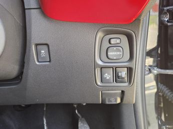 Toyota AYGO 1.0 VVT-i x-clusiv x-shift Euro 6 5dr
