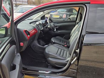 Toyota AYGO 1.0 VVT-i x-clusiv x-shift Euro 6 5dr