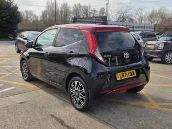 Toyota AYGO 1.0 VVT-i x-clusiv x-shift Euro 6 5dr