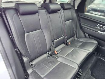 Land Rover Discovery Sport 2.0 TD4 HSE Auto 4WD Euro 6 (s/s) 5dr